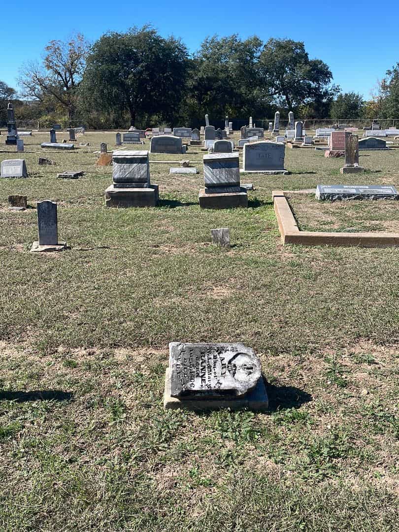 Mary E. Ranne's grave. Photo 2