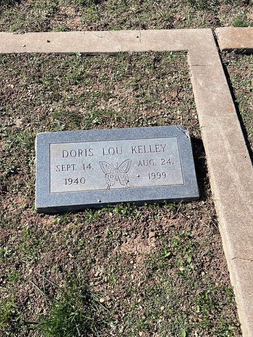 Doris Lou Kelley's grave. Photo 1