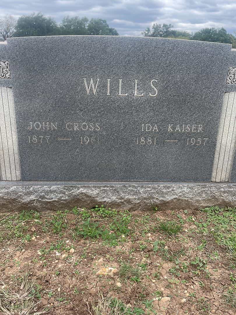 Ida Kaiser Wills's grave. Photo 1