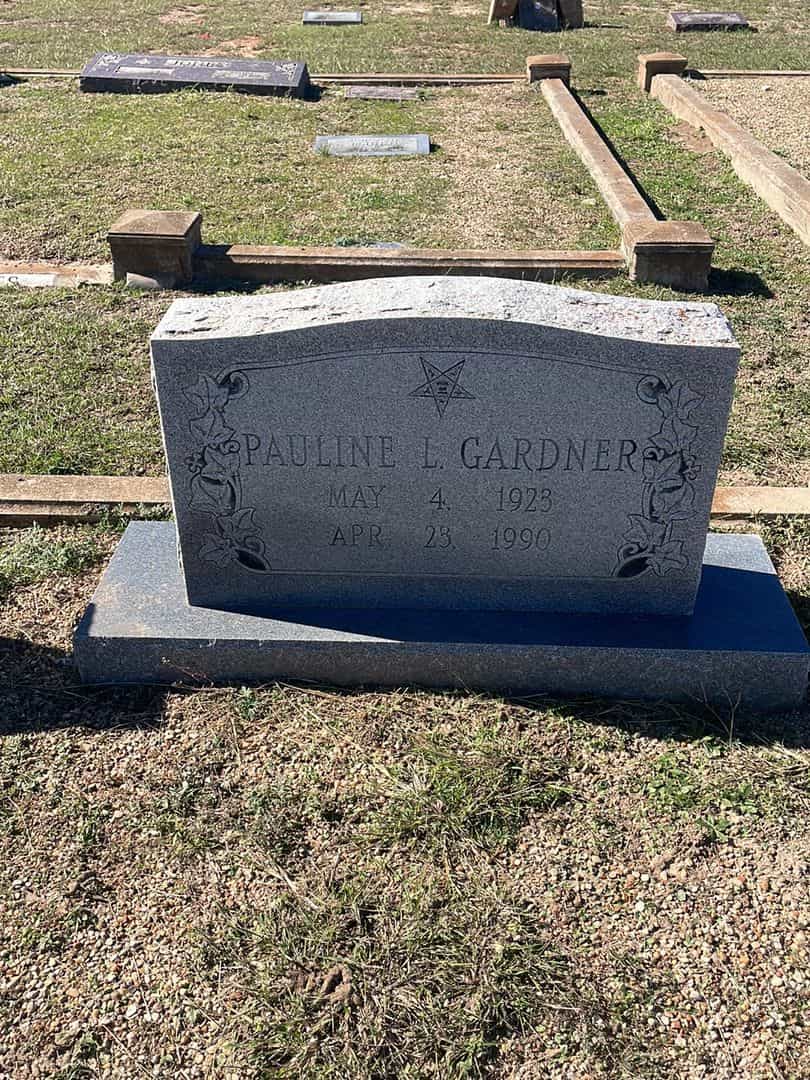 Pauline L. Gardner's grave. Photo 1