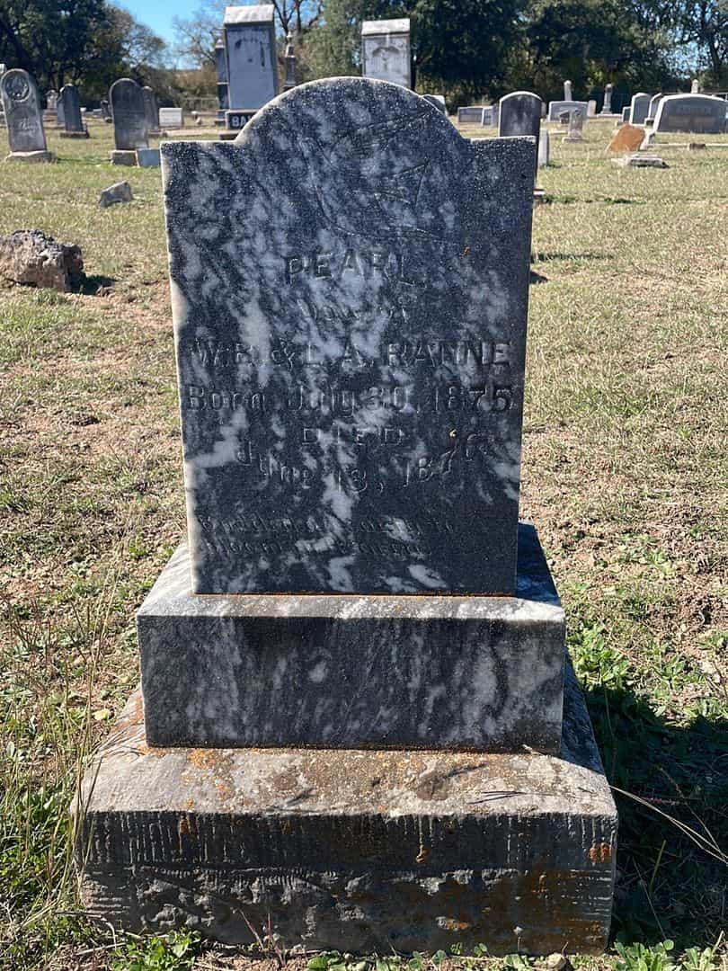 Pearl Ranne's grave. Photo 1