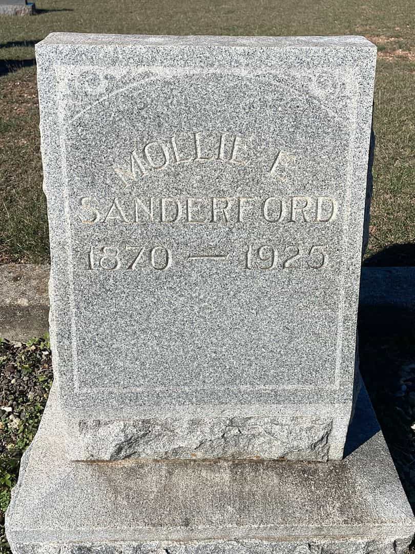 Mollie E. Sanderford's grave. Photo 1