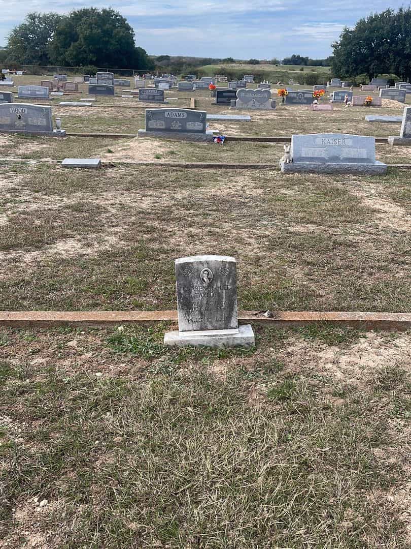 Clarence Lee Taylor's grave. Photo 2