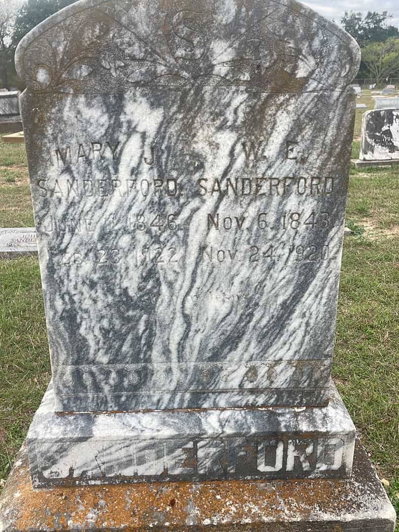 W. E. Sanderford's grave. Photo 1