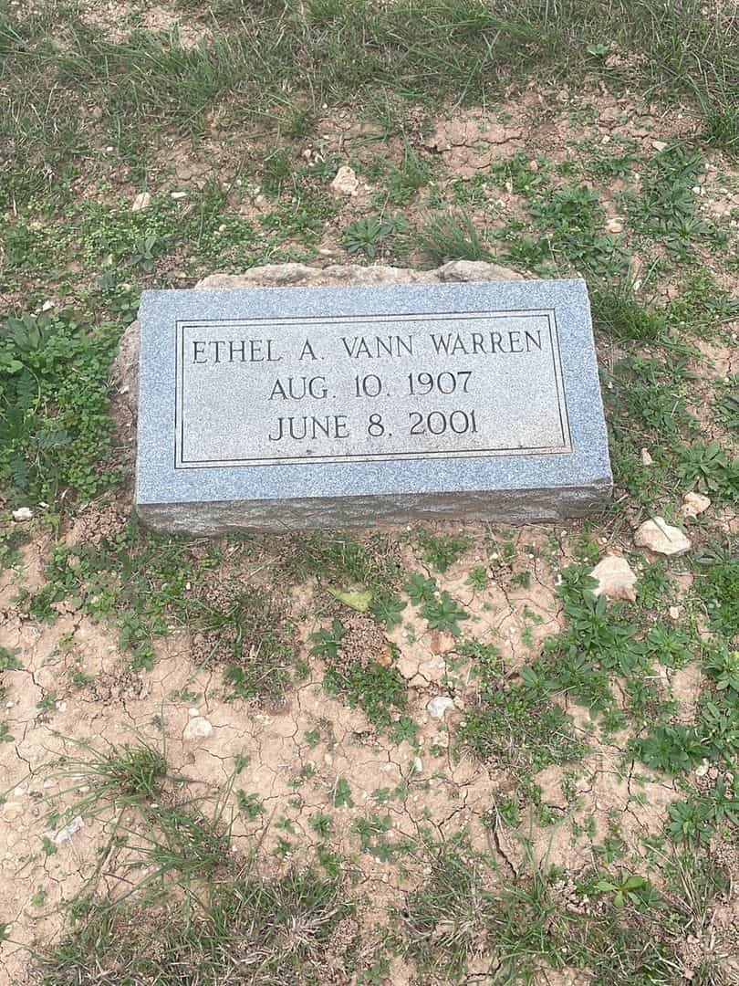 Ethel A. Vann Warren's grave. Photo 1