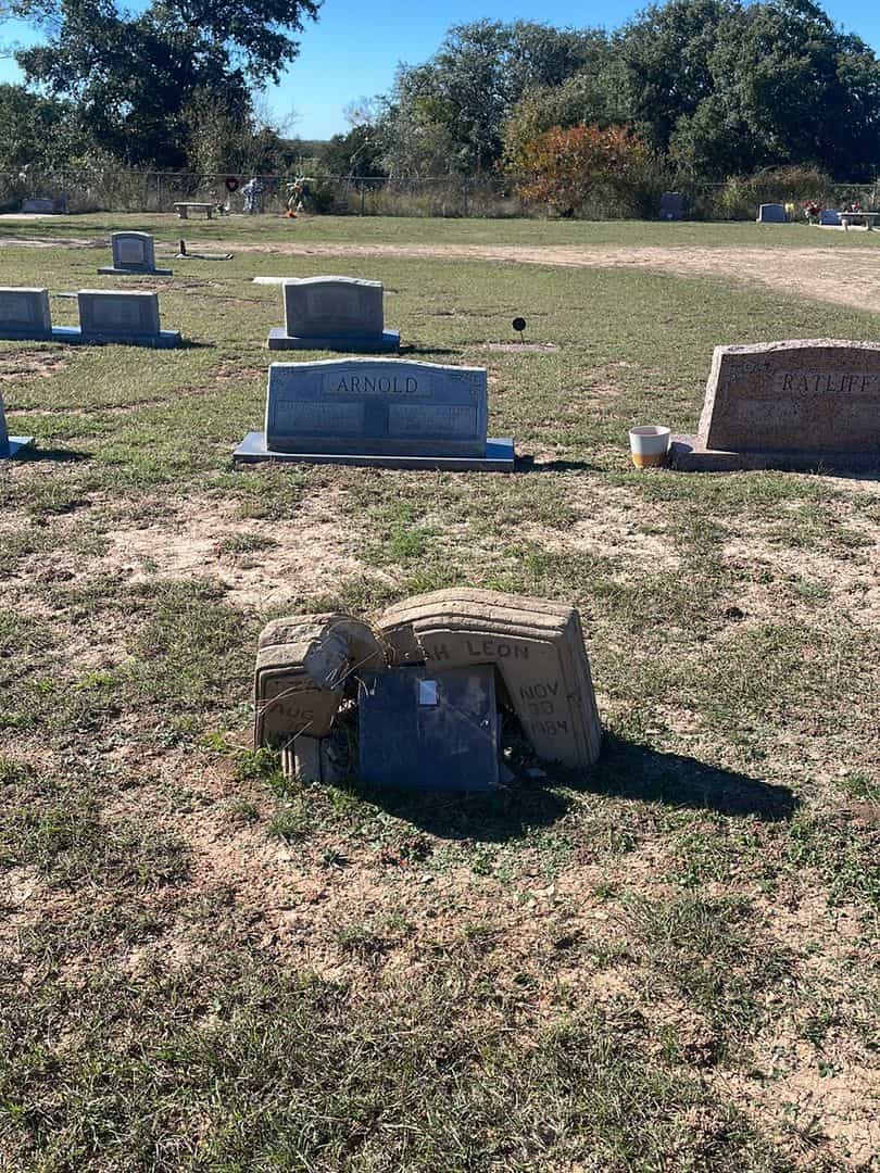 Zachariah Leon Adams's grave. Photo 2