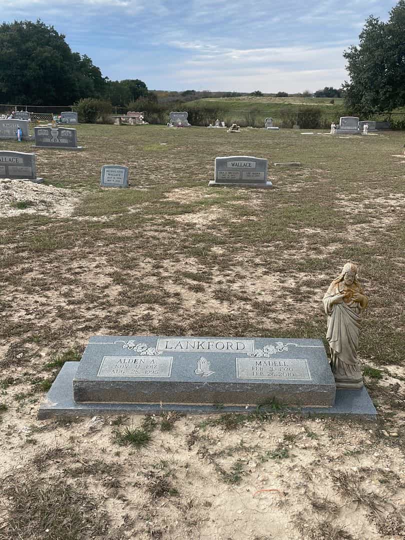 Madell Lankford's grave. Photo 2