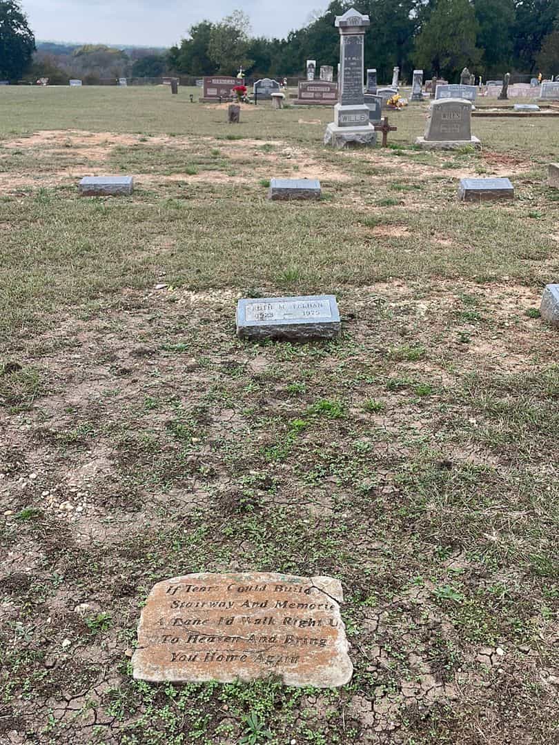 Ruth M. Feehan's grave. Photo 2