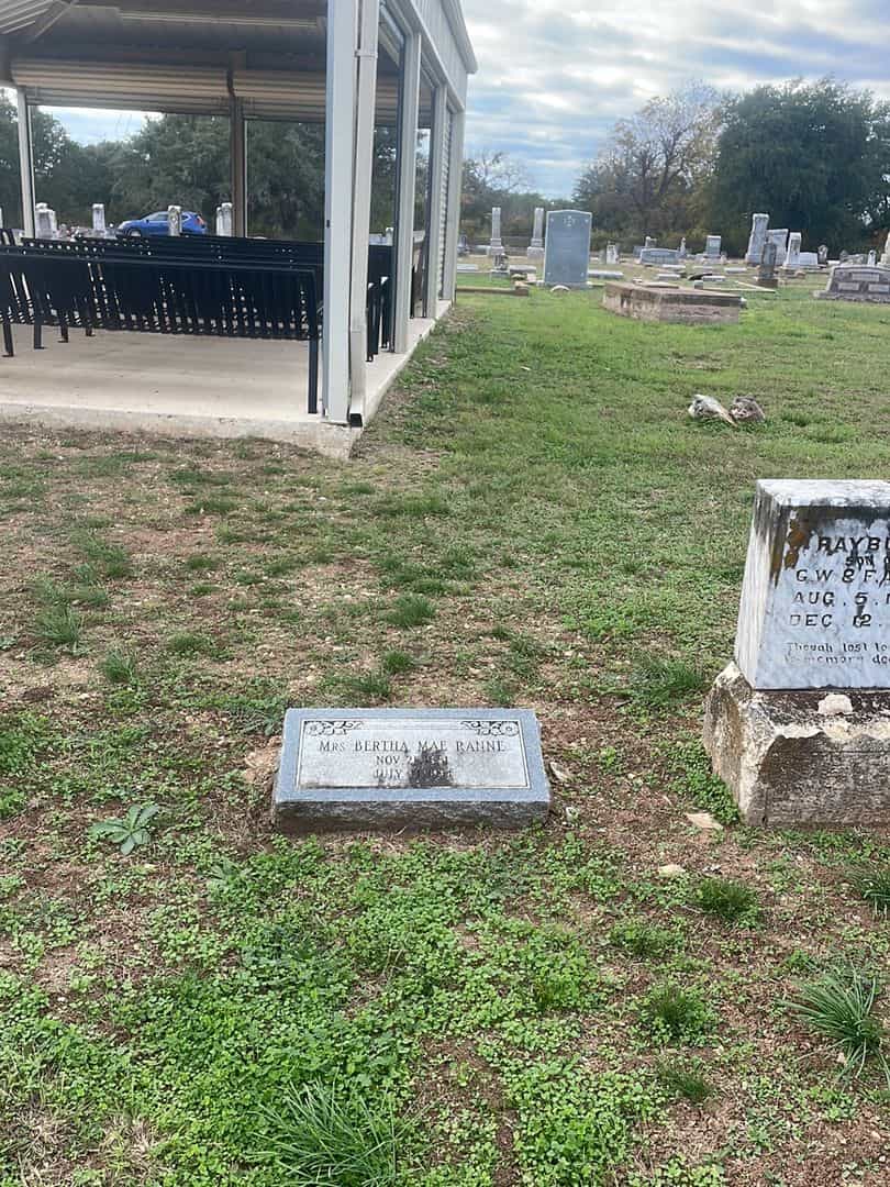 Missus/Madam Bertha Mae Ranne's grave. Photo 2