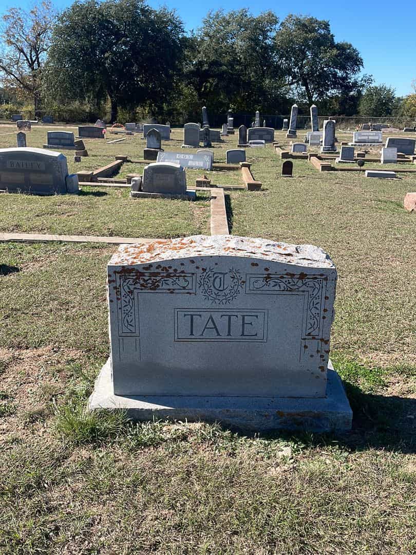 Velma M. Tate's grave. Photo 1