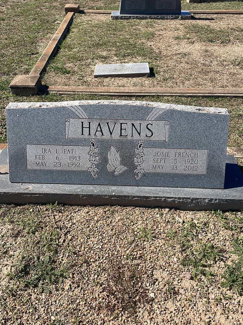 Ira L. "Pat" Havens's grave. Photo 1