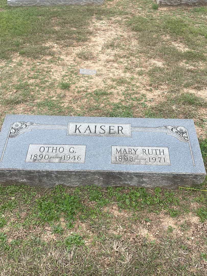 Mary Ruth Kaiser's grave. Photo 1