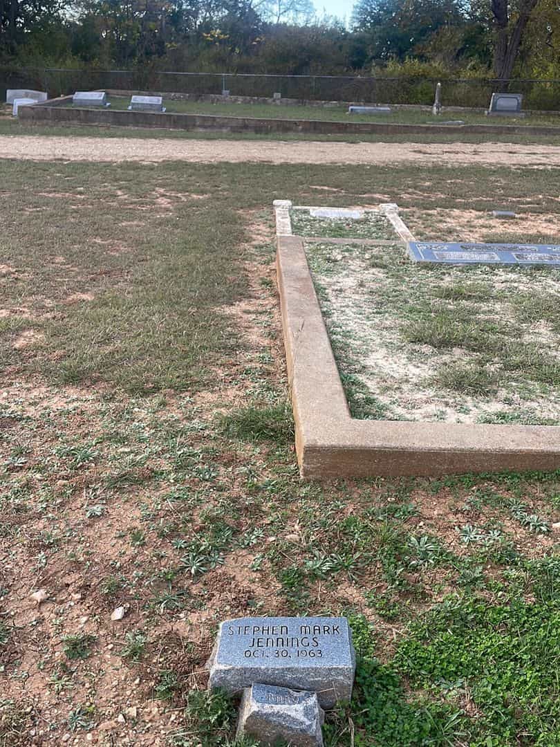 Stephen Mark Jennings's grave. Photo 2