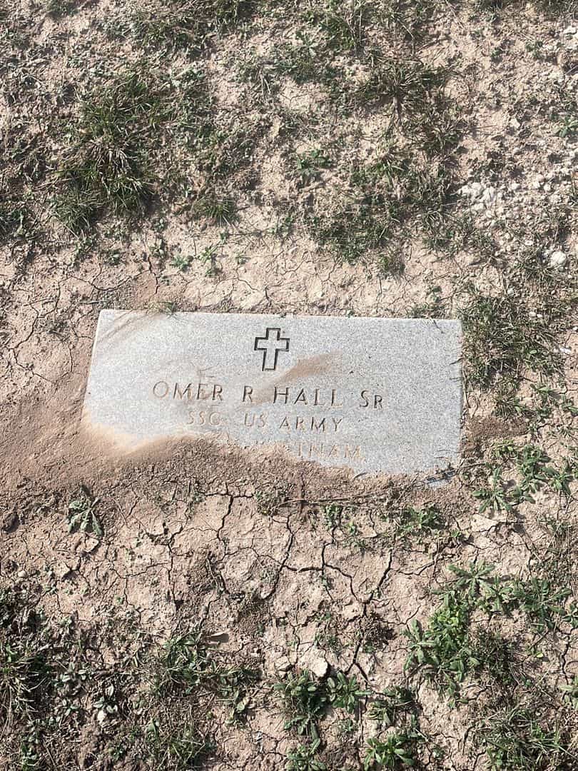 Omer "Joe" Hall Senior's grave. Photo 3