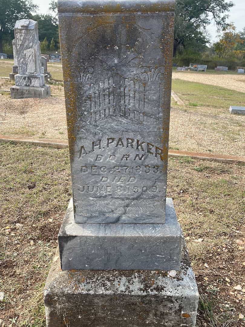 A. H. Parker's grave. Photo 1