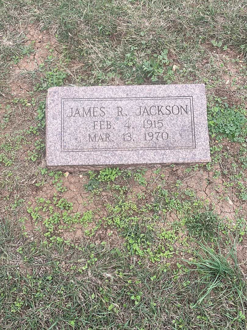 James R. Jackson's grave. Photo 1