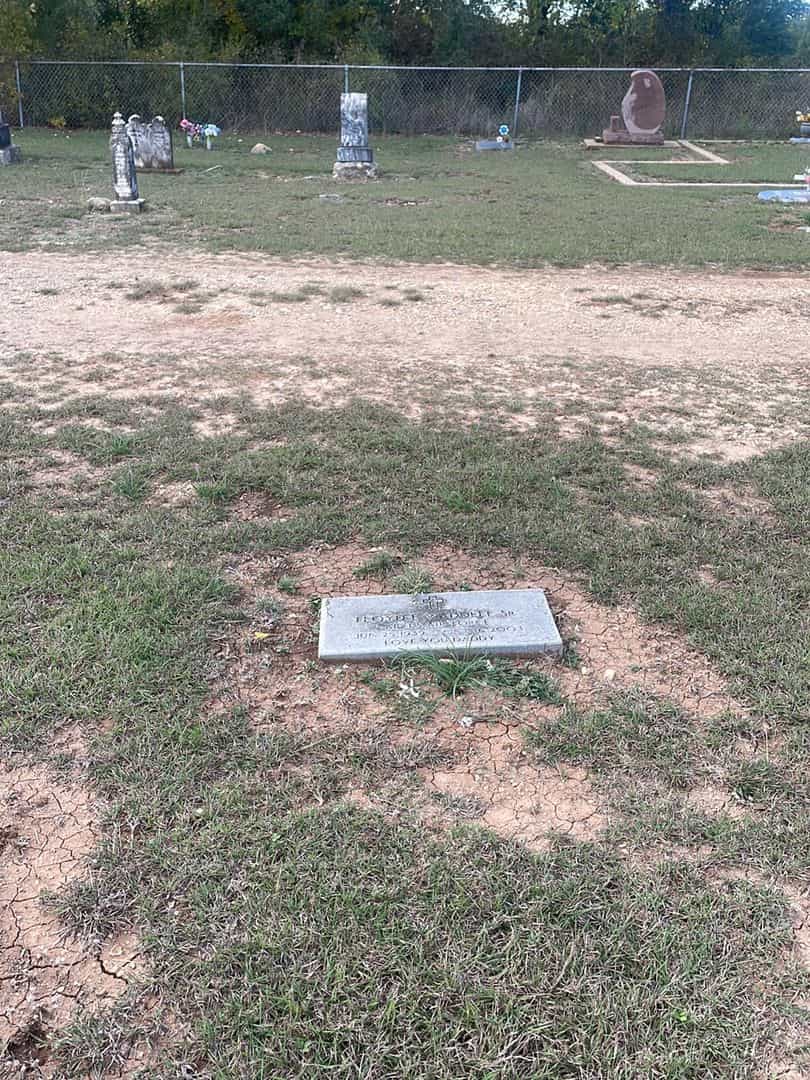 Floyd E. Waddell Senior's grave. Photo 2
