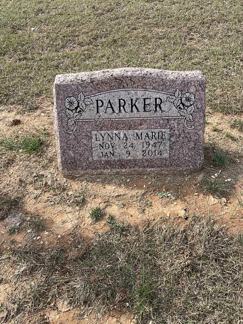 Lynna Marie Parker's grave. Photo 1