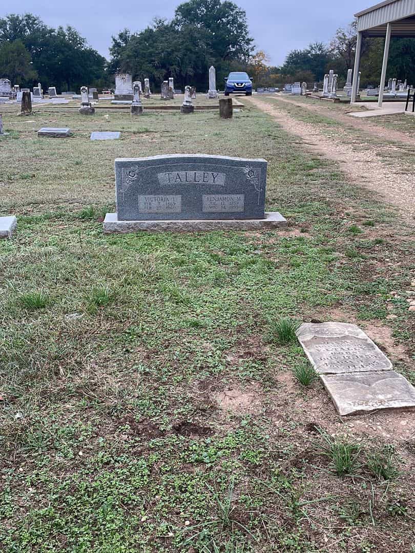 Benjamon M. Talley's grave. Photo 2