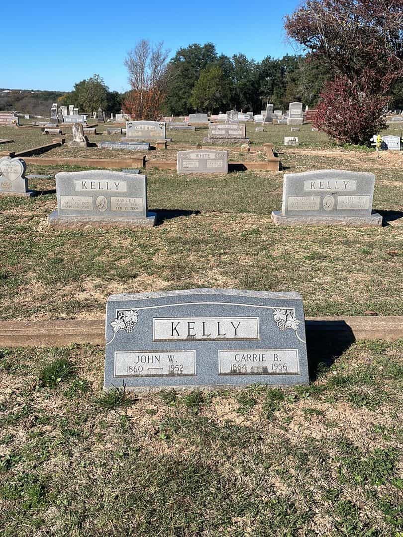 Carrie B. Kelly's grave. Photo 2