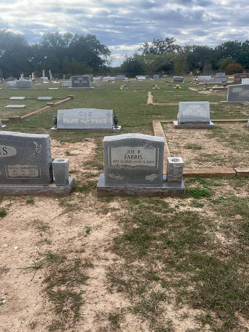 Joe R. Farris's grave. Photo 2